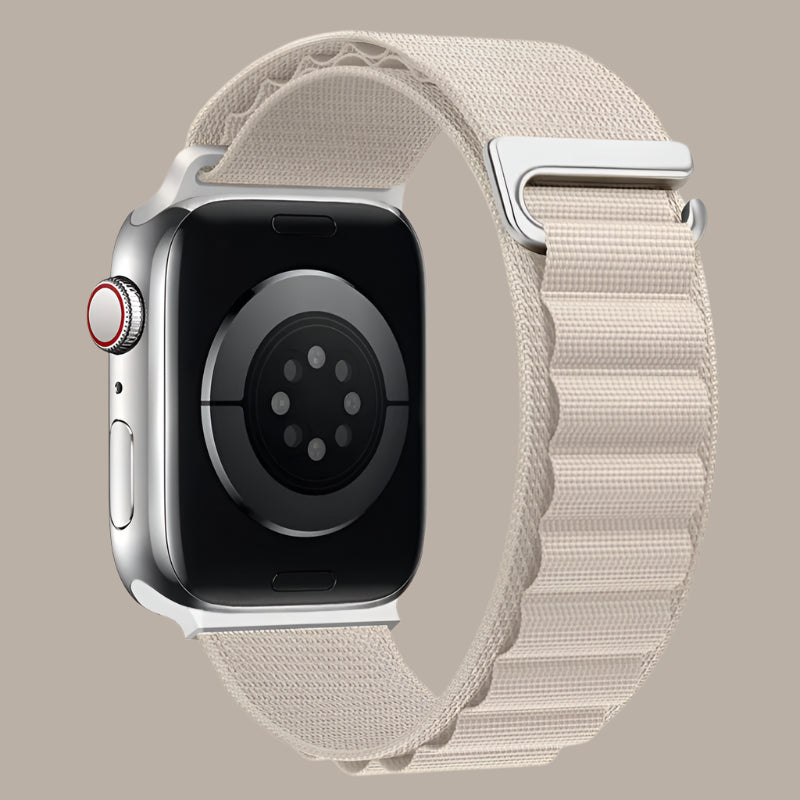 Bracelet Alpine Loop – Résistance et Élégance pour votre Apple Watch